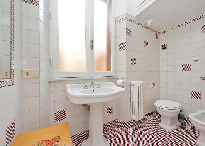 Spagna Apartament *